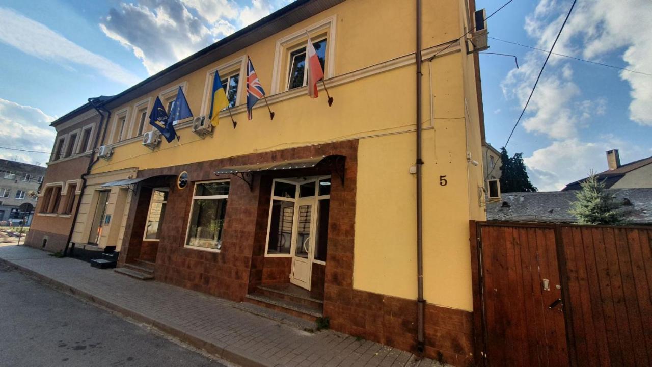 Мандри Хостел Uzhhorod Luaran gambar